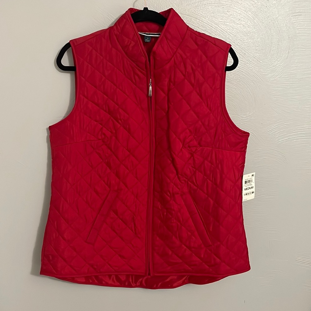 Red Karen Scott Sport Vest size medium